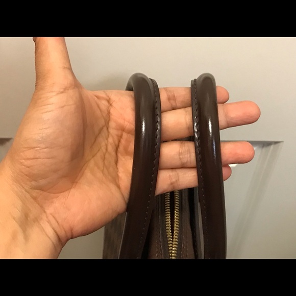 LV handbag - Picture 5 of 10